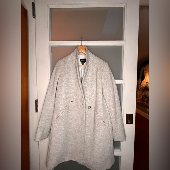 Massimo Dutti Grey Wool Coat size 6 - Picture 3 of 5